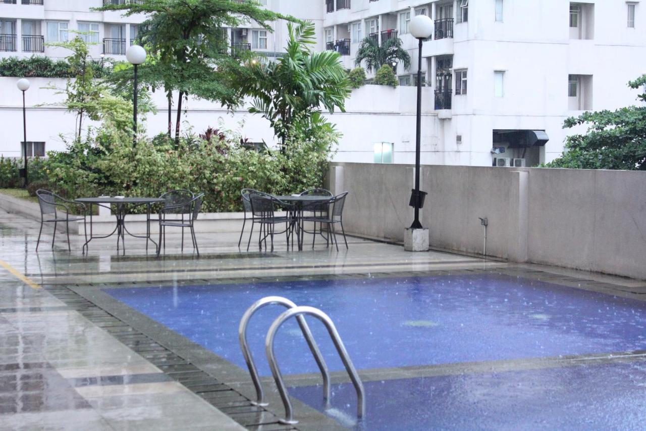 Oyo 266 Margonda Residence 5 Depok Exterior photo