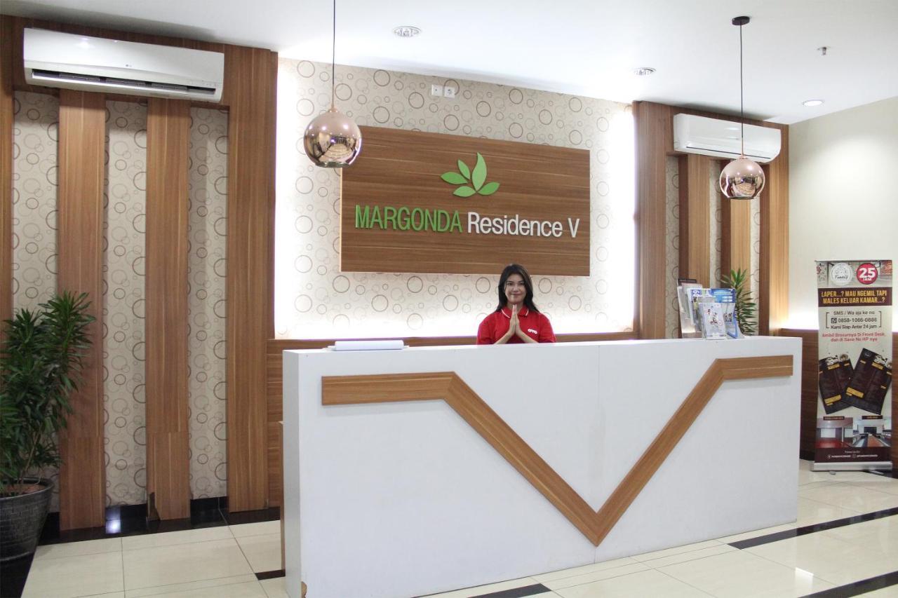 Oyo 266 Margonda Residence 5 Depok Exterior photo